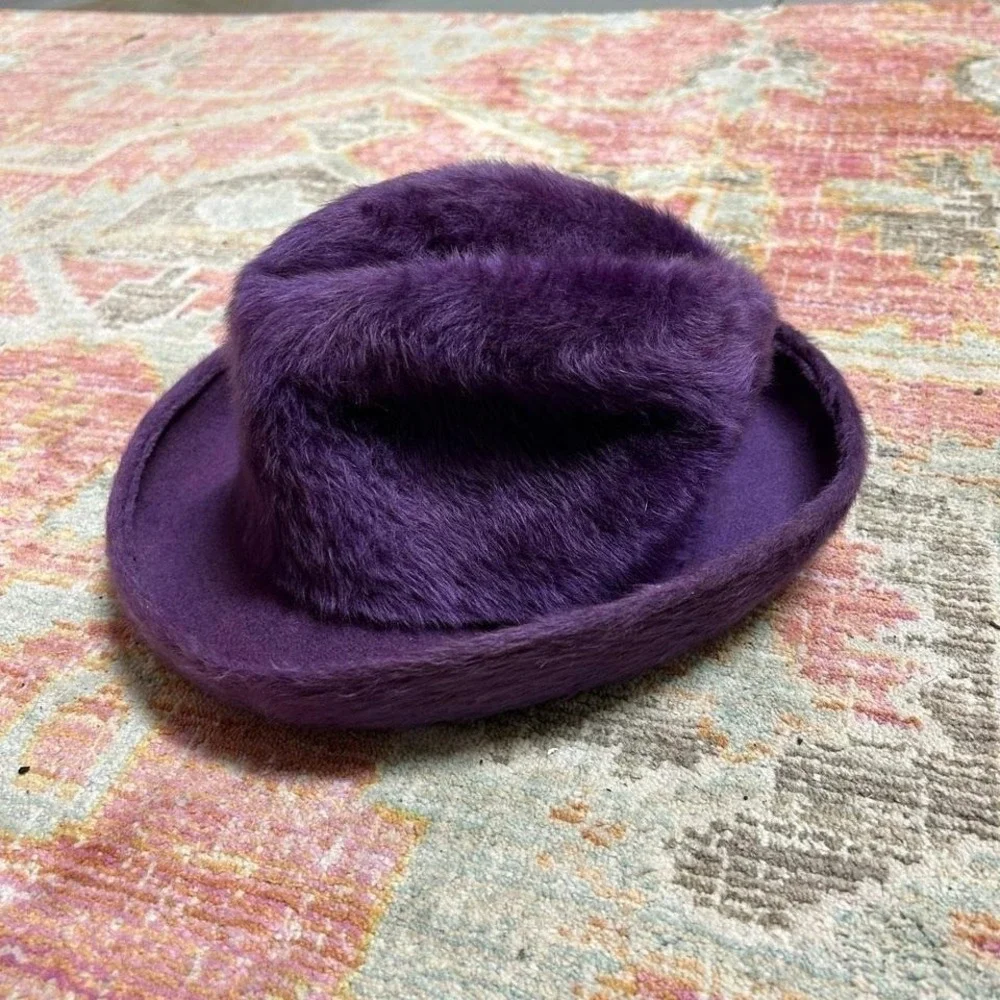 Vintage Rochelle Originals‎ Purple Fur Hat